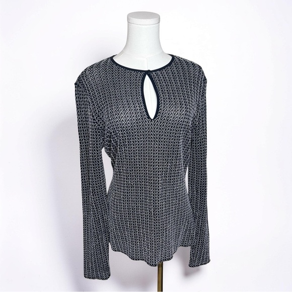 Wolford Tops - WOLFORD Lace Blouse Size Large Black White Stretchy Long Sleeve GUC